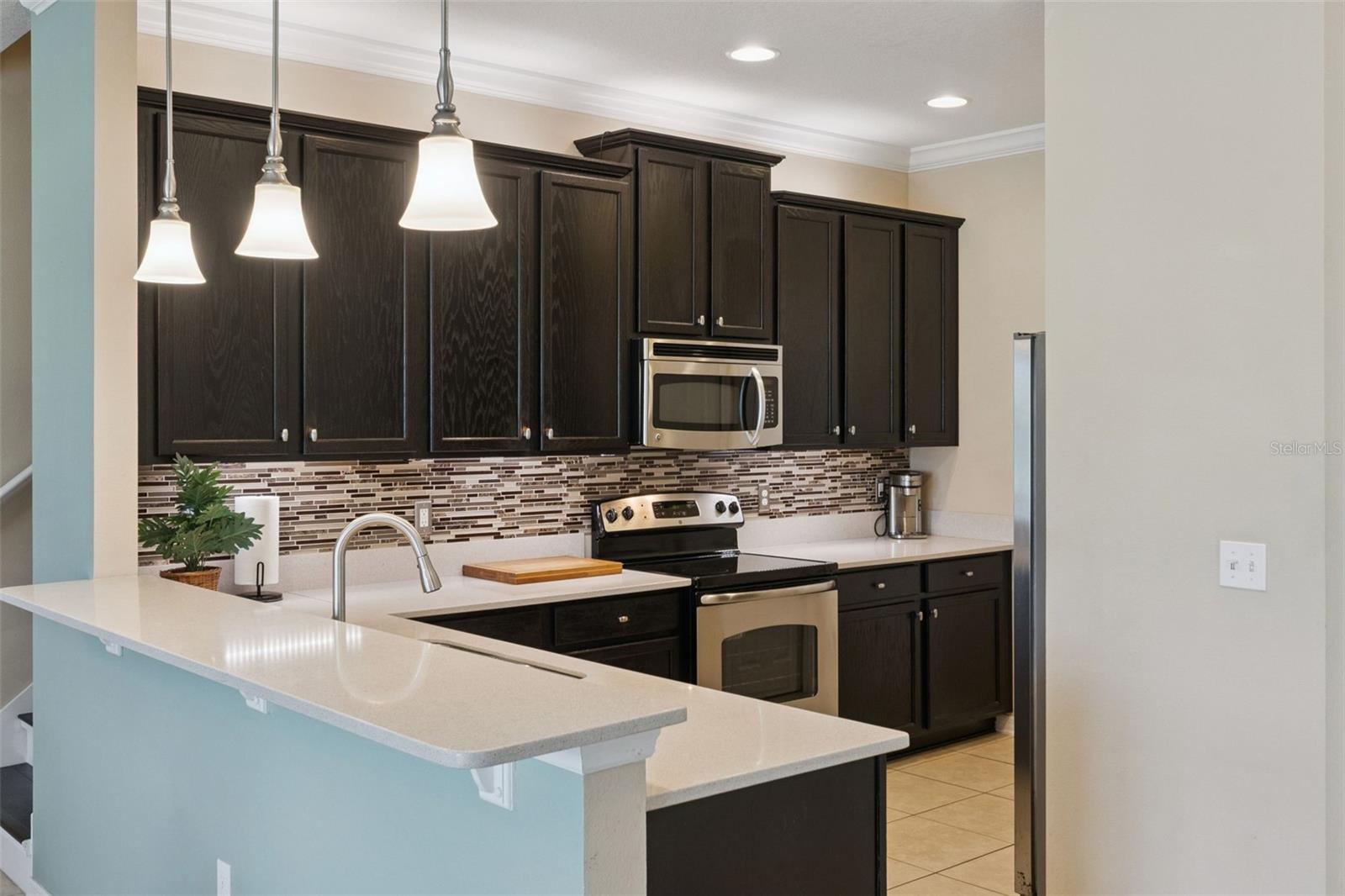 SOMERSET CHASE - Residential Lease