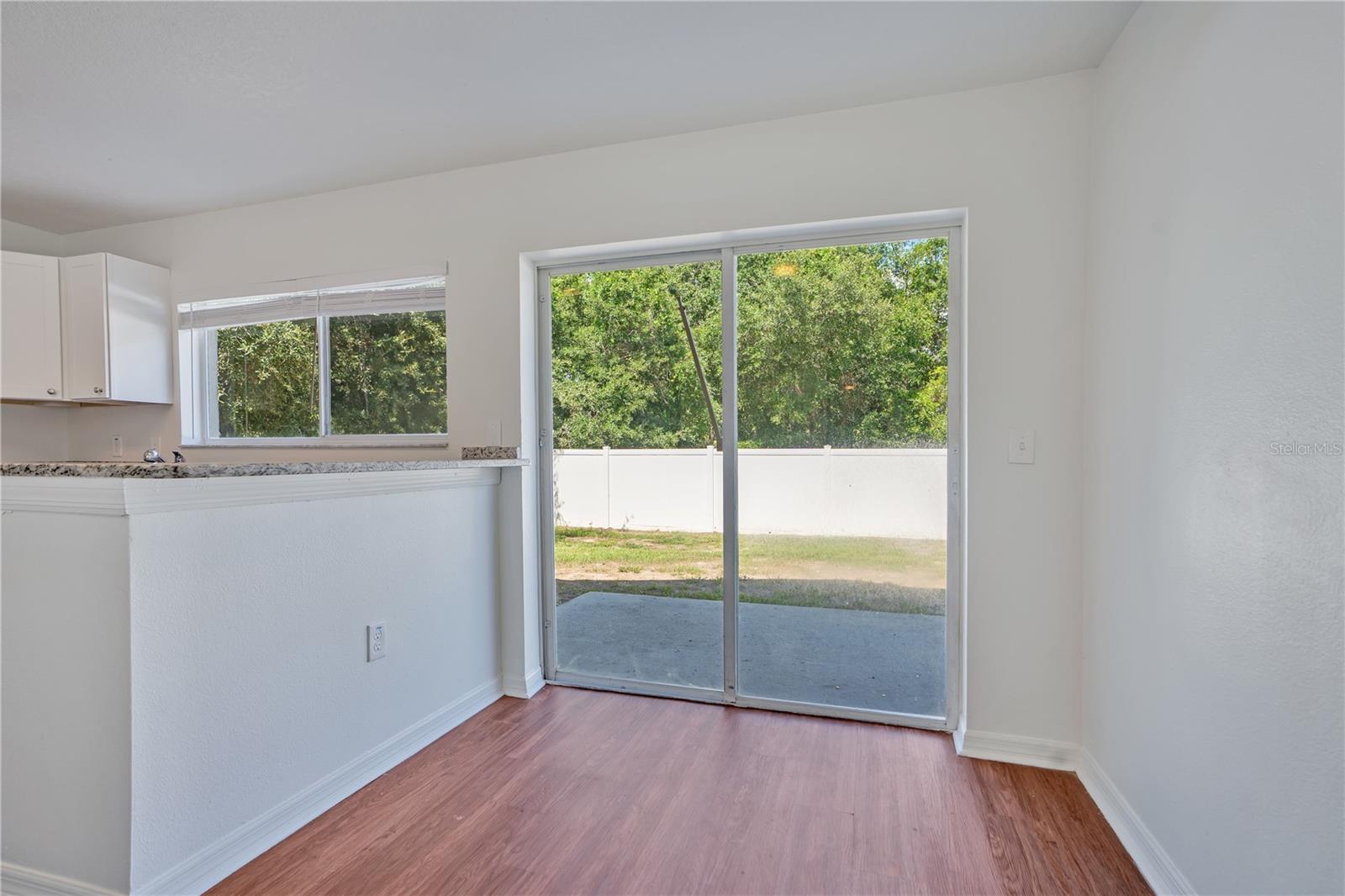 SUMMERVIEW OAKS SUB - Residential