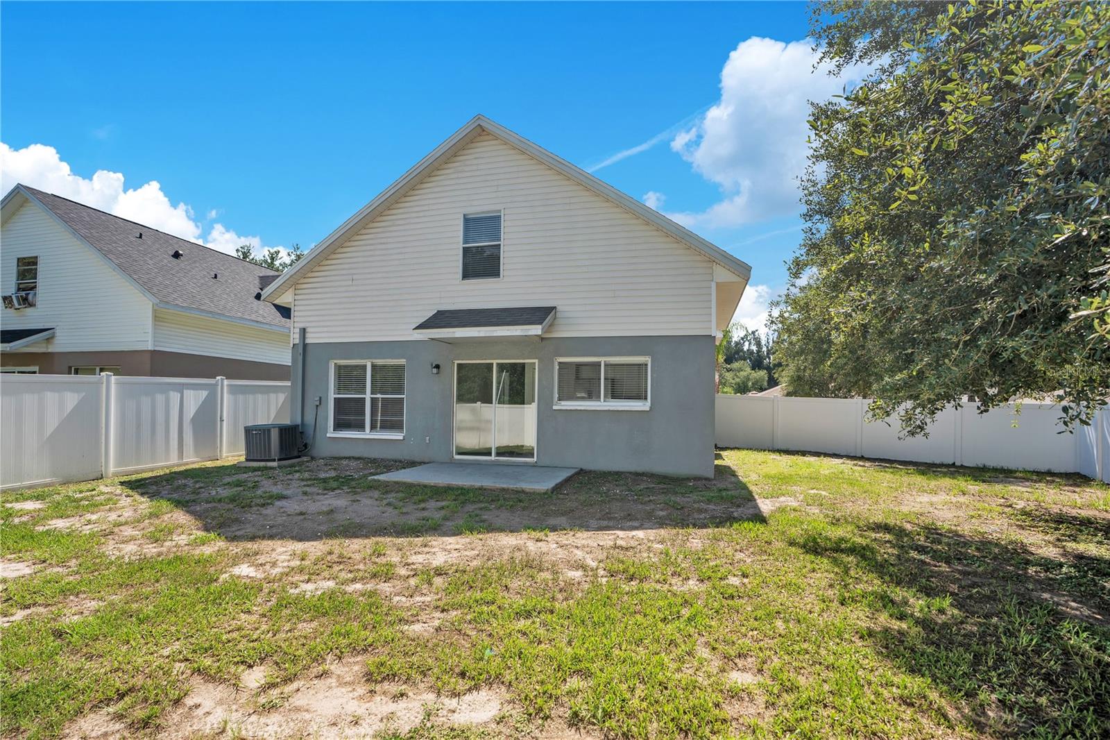 SUMMERVIEW OAKS SUB - Residential