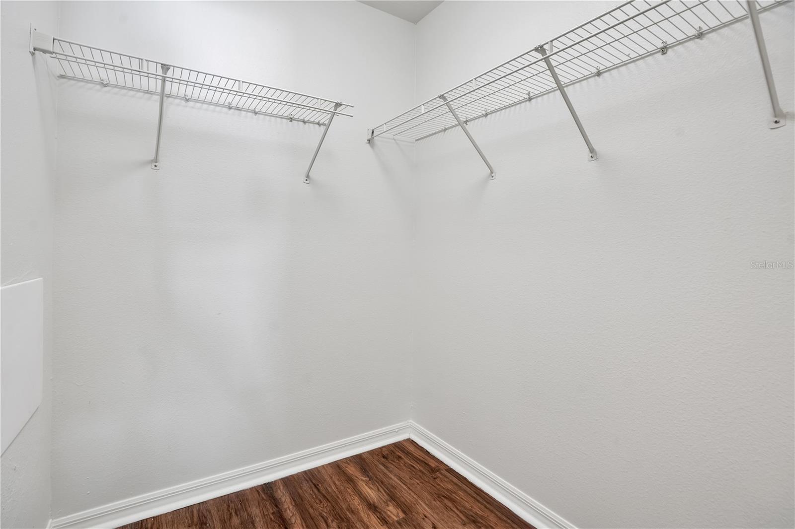 SUMMERVIEW OAKS SUB - Residential