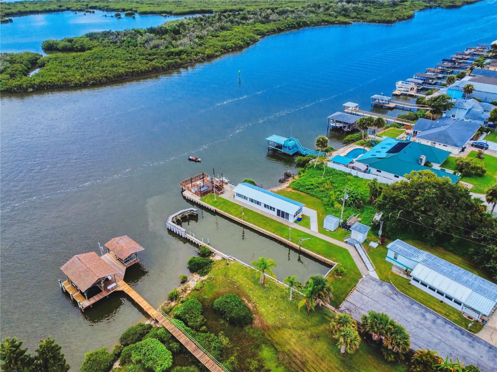 FRIENDLY SHORES COOP - Residential
