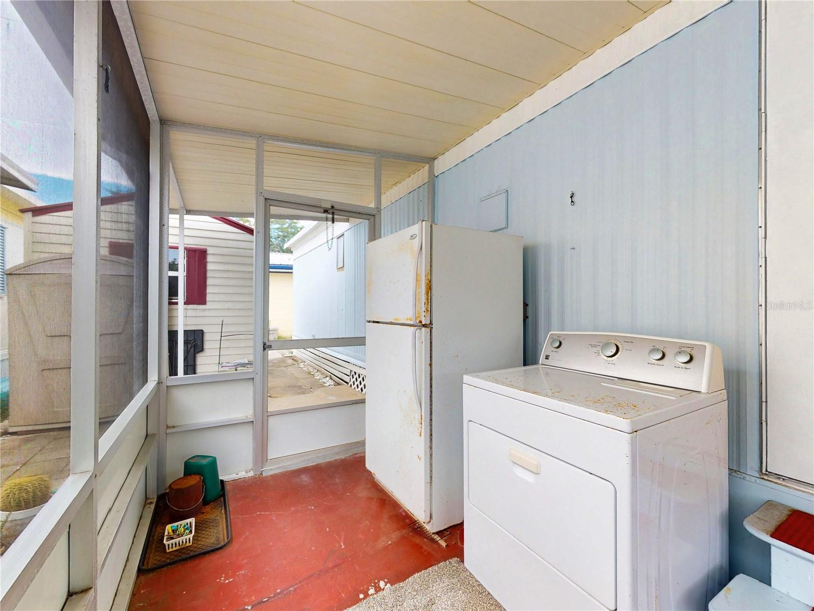FRIENDLY SHORES COOP - Residential