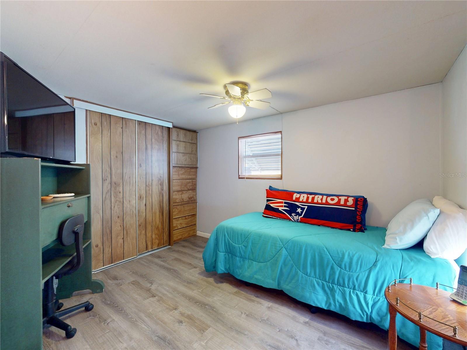 FRIENDLY SHORES COOP - Residential