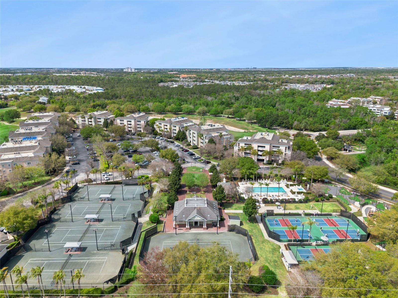 REUNION RESORT, CENTRE COURT RIDGE - Residential