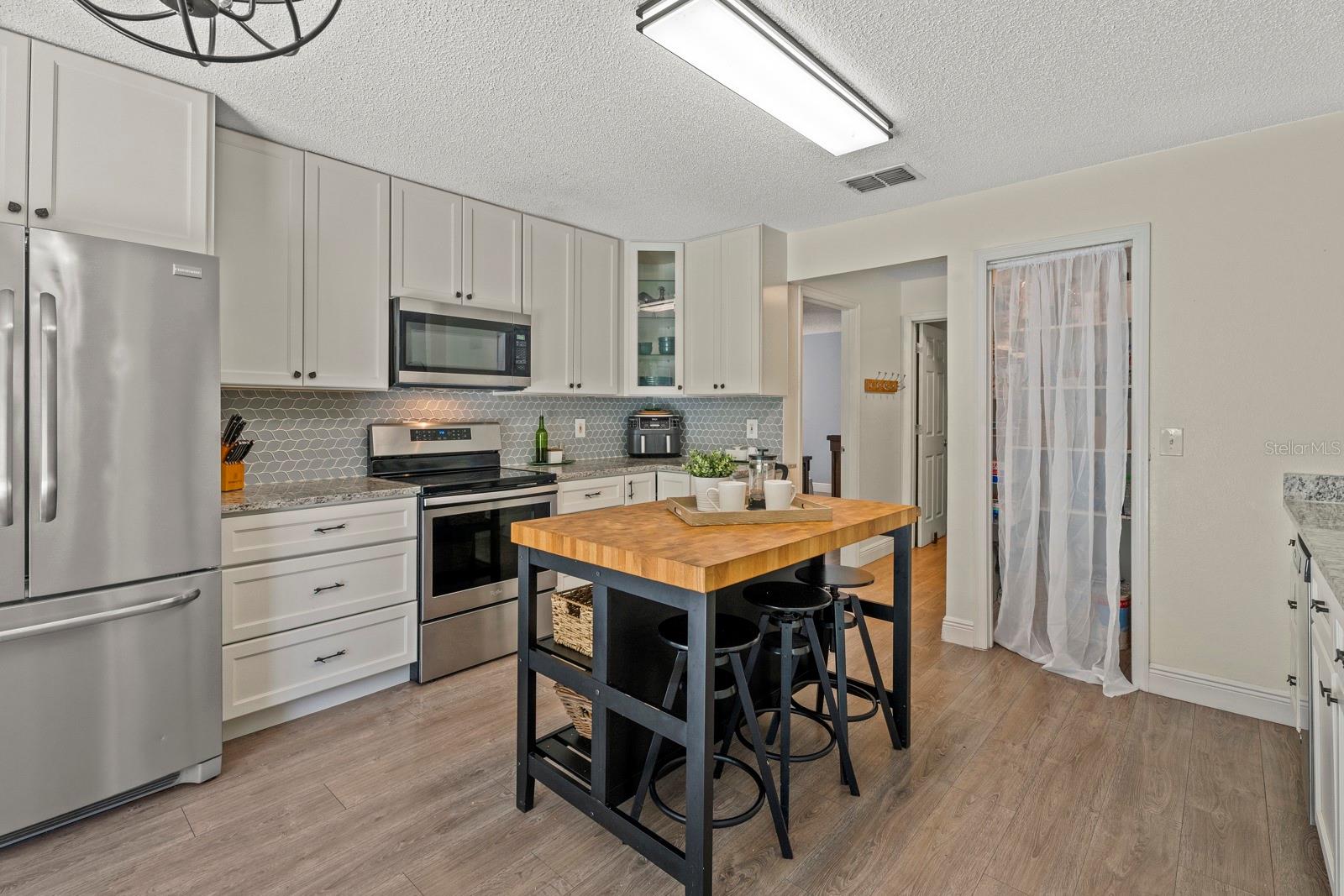 WATERFORD CHASE EAST PH 01A VILLAGE A - Residential