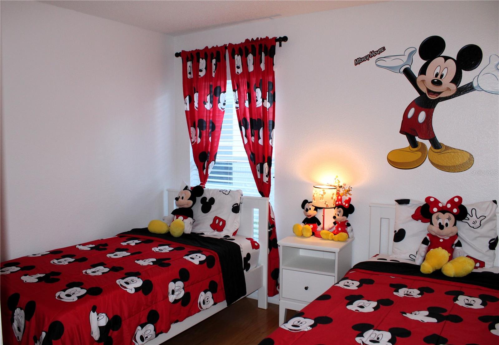 LAKE BERKLEY RESORT - Residential