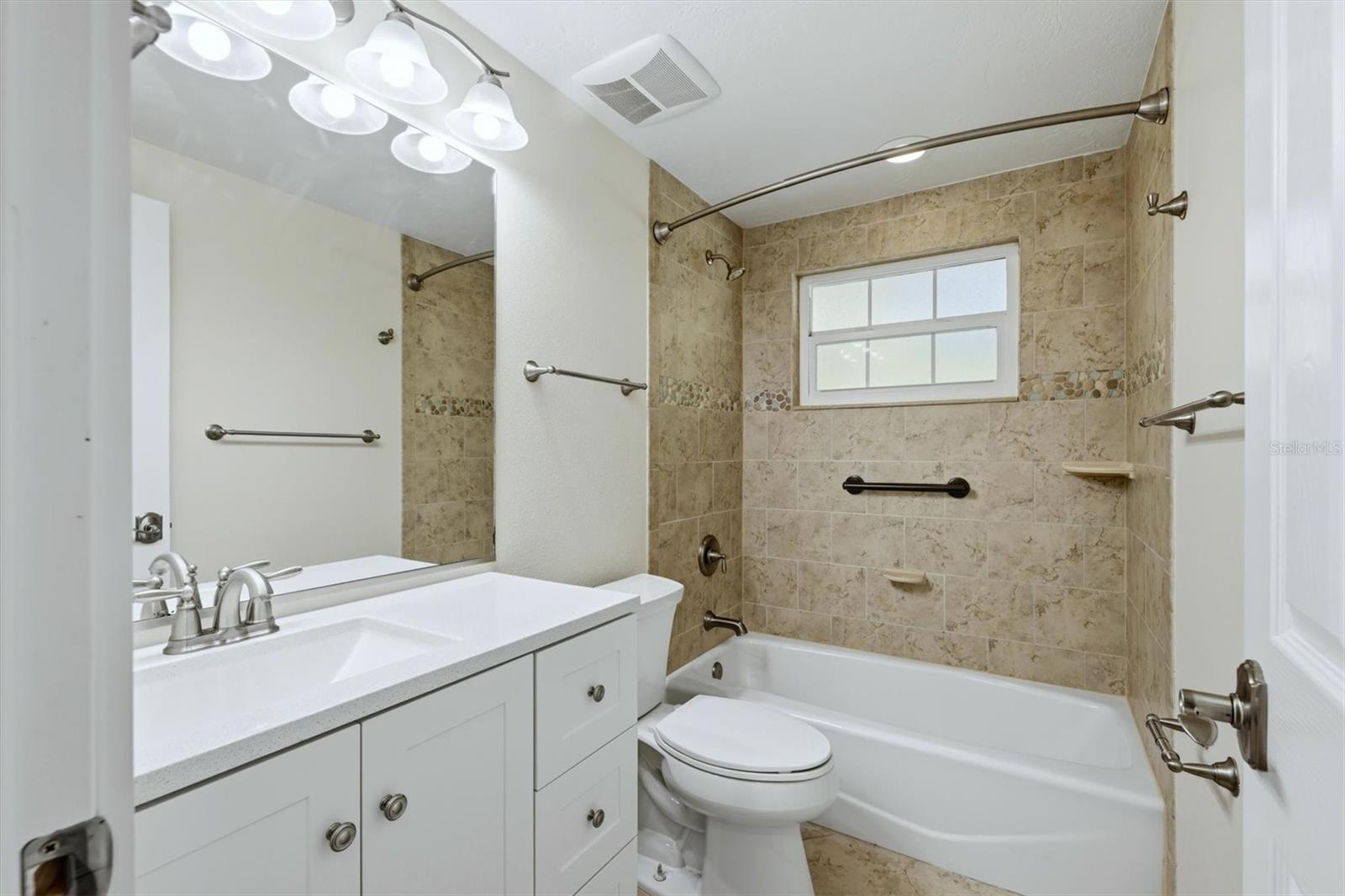 NEPTUNES GARDENS - Residential