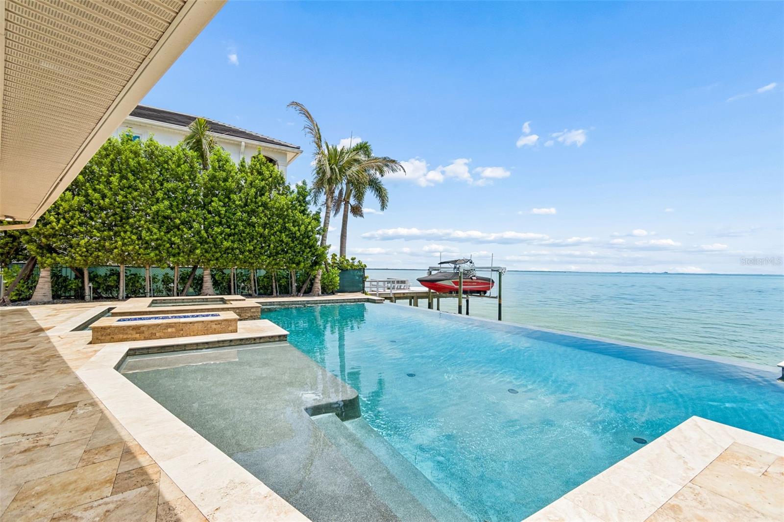 VENETIAN ISLES - Residential