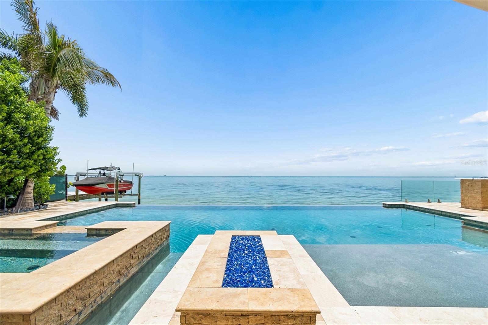 VENETIAN ISLES - Residential