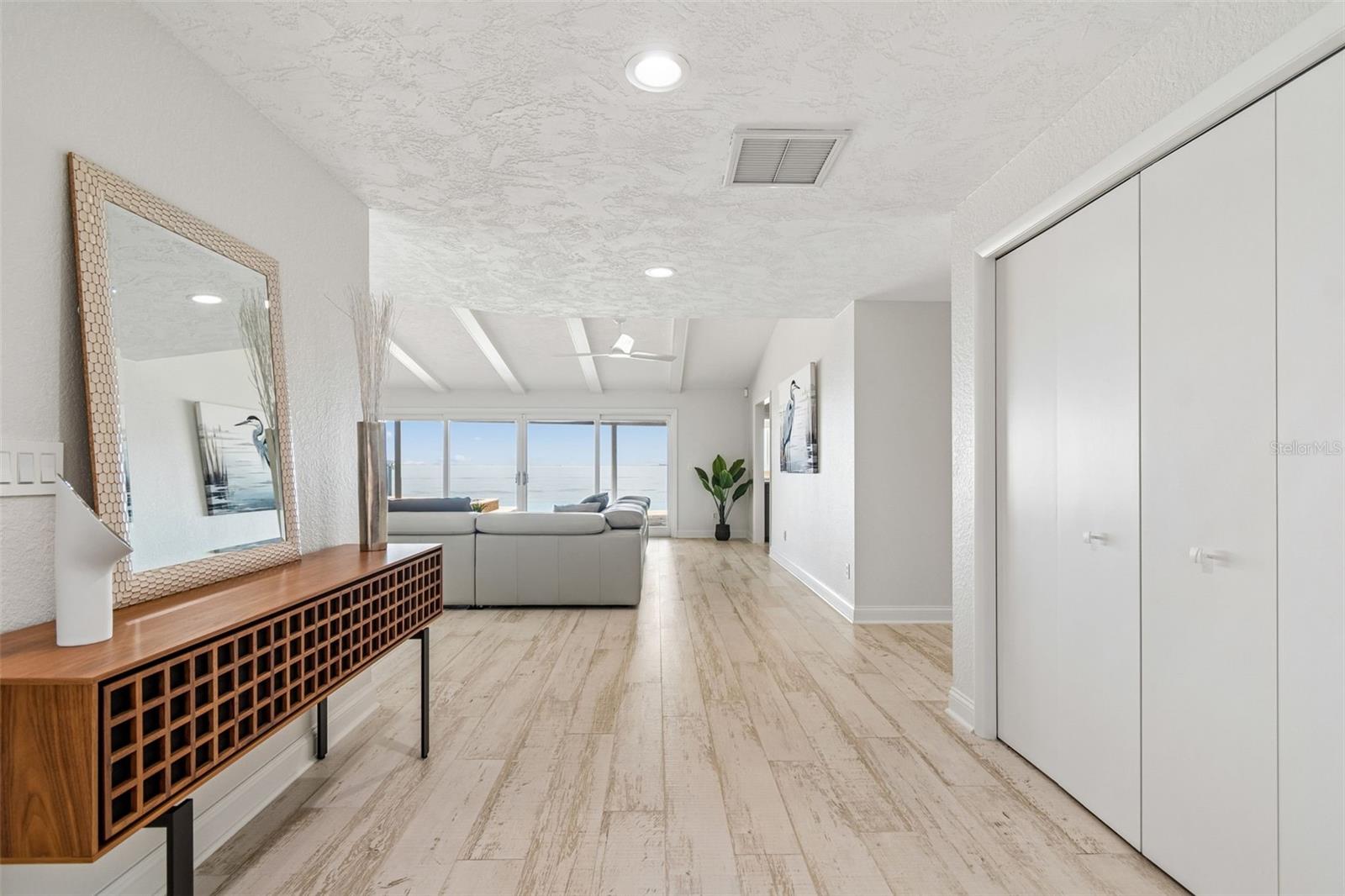 VENETIAN ISLES - Residential