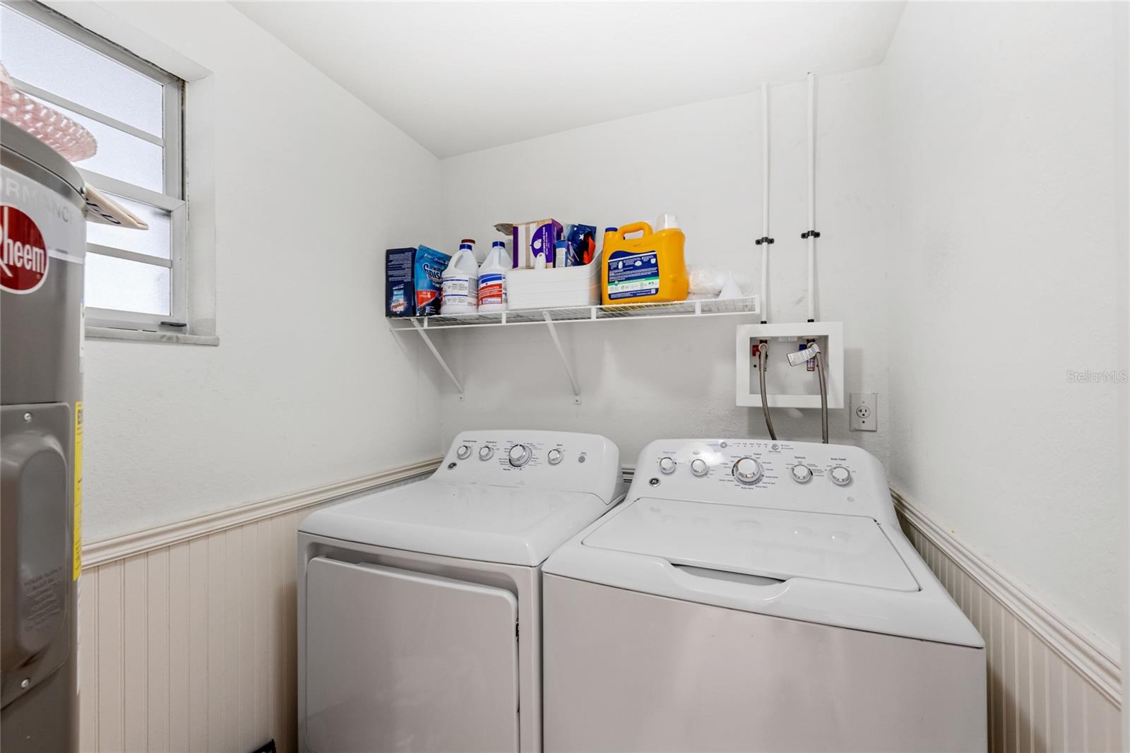 COLLEGE PARK - Residential