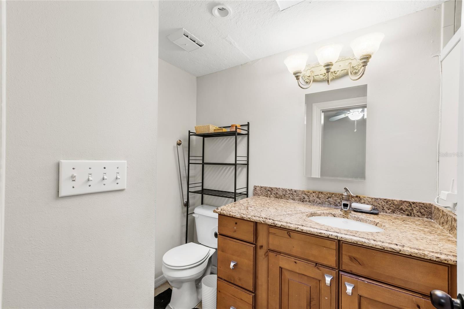 COLLEGE PARK - Residential