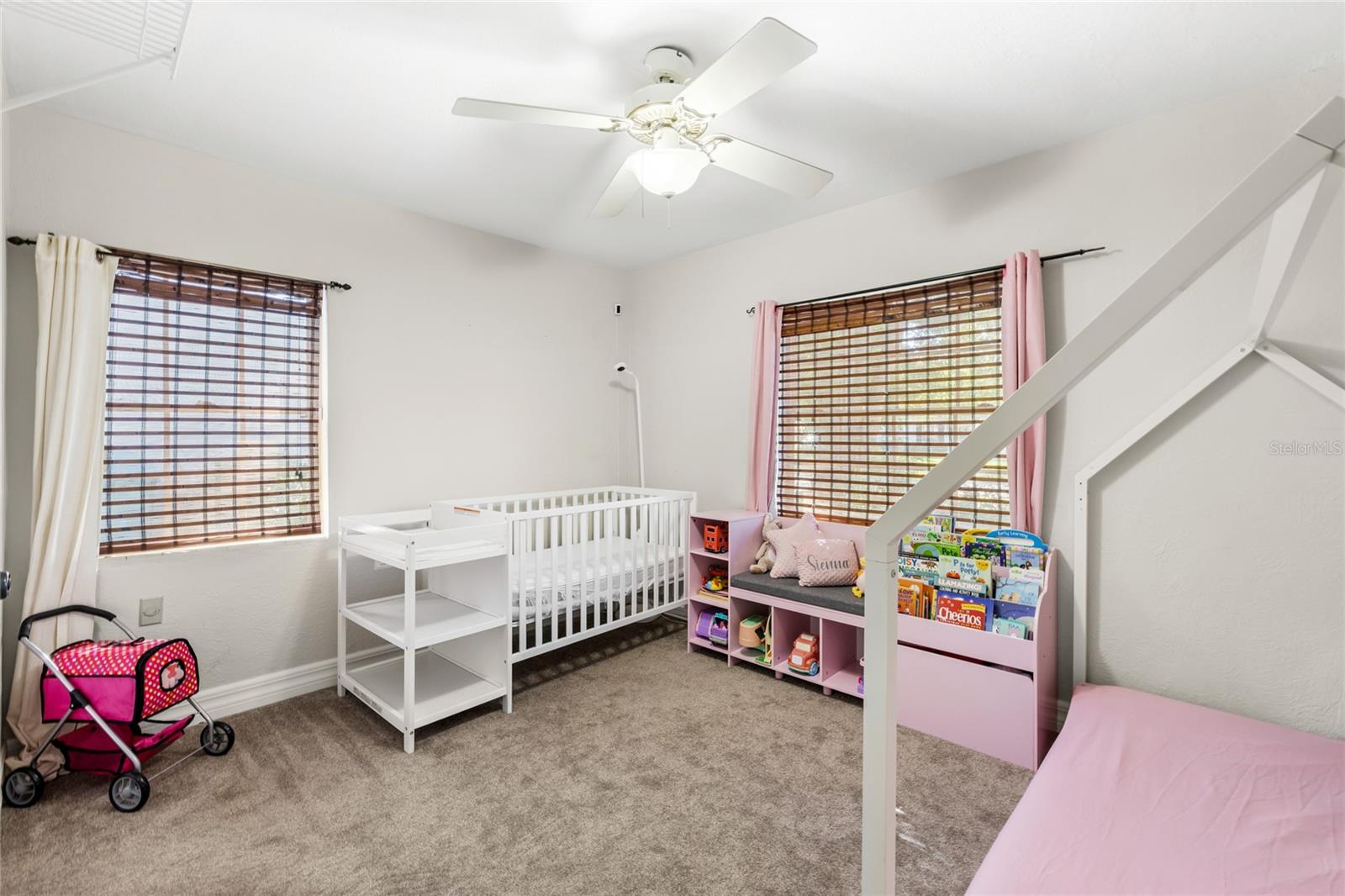 COLLEGE PARK - Residential
