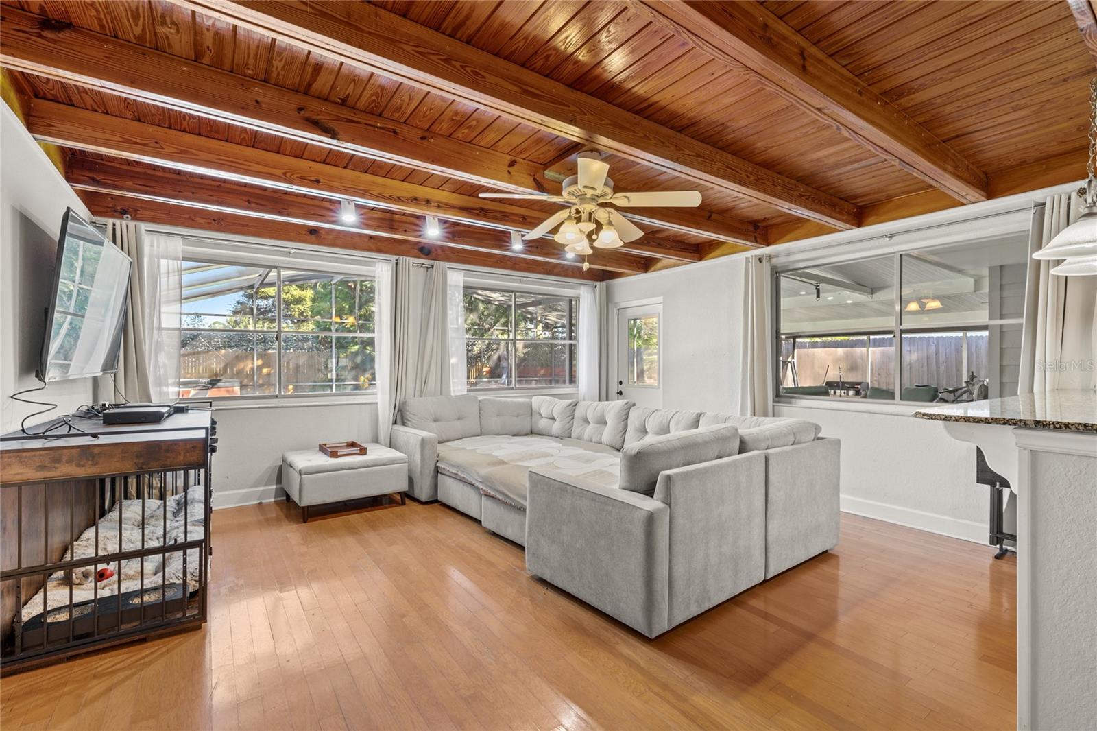 COLLEGE PARK - Residential