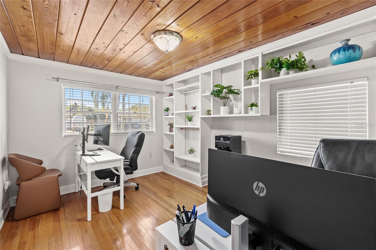 COLLEGE PARK - Residential