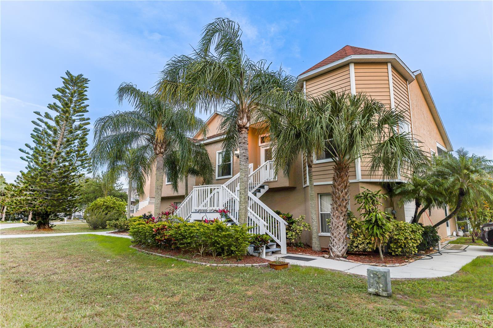 OYSTER BAYOU - Residential