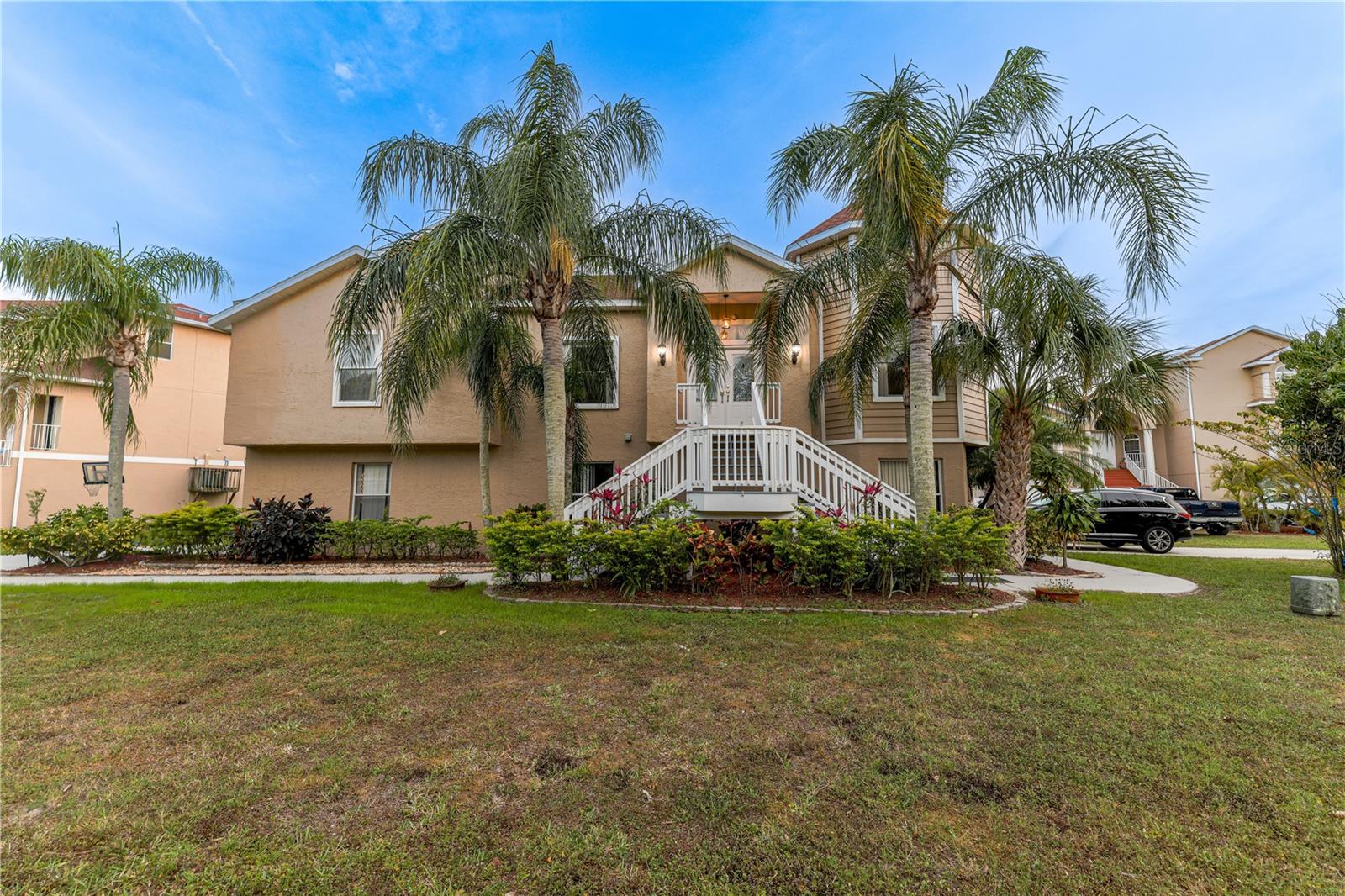 OYSTER BAYOU - Residential
