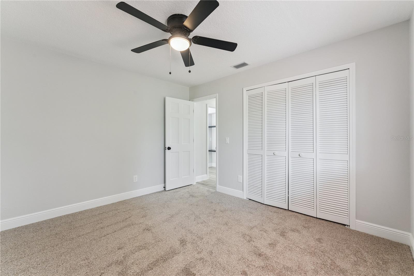 DELTONA LAKES UNIT 03 - Residential