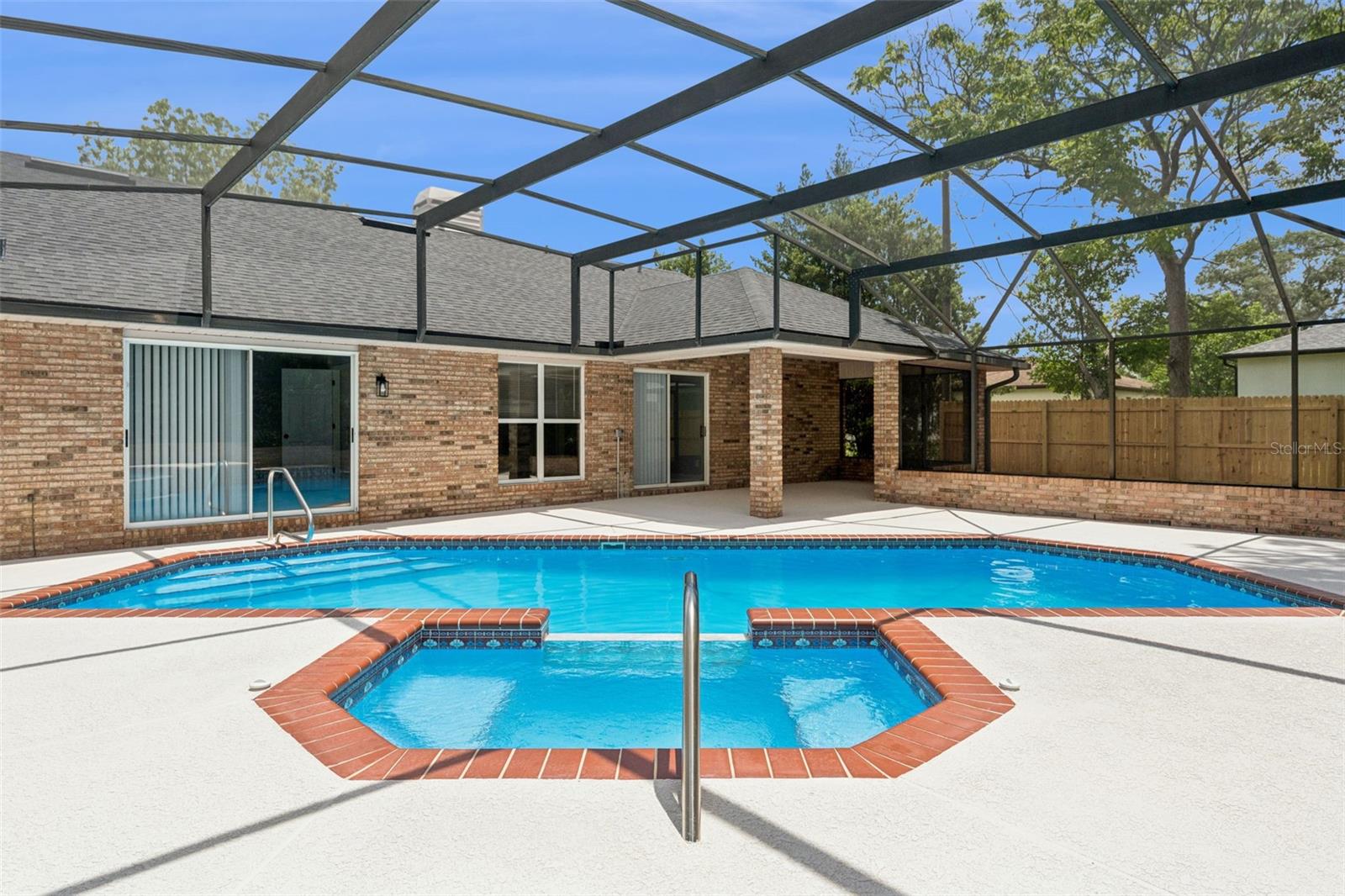 DELTONA LAKES UNIT 03 - Residential