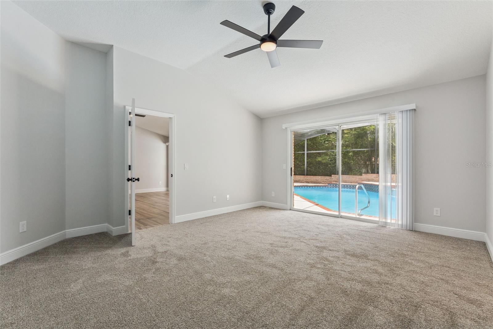 DELTONA LAKES UNIT 03 - Residential