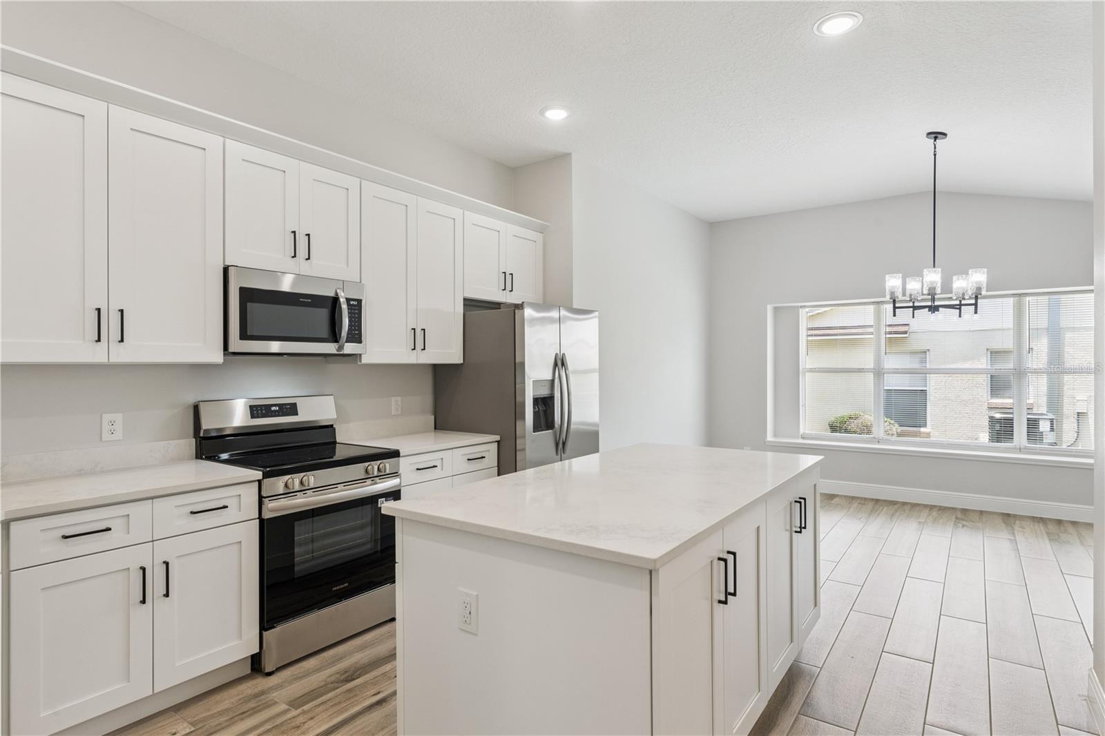DELTONA LAKES UNIT 03 - Residential