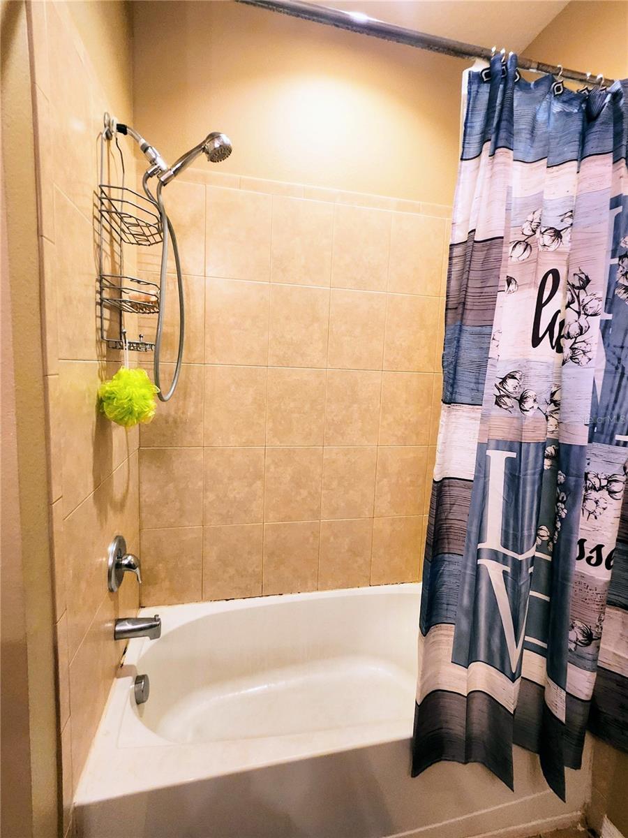 WATERSIDE POINTE PH I I P S T - Residential