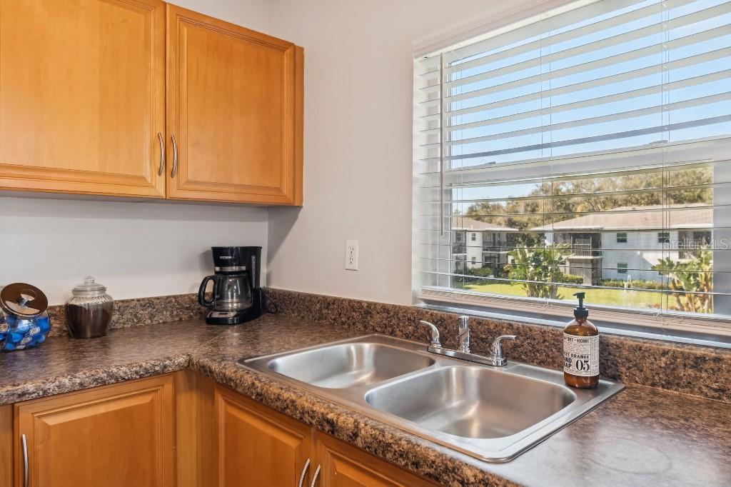 FOUNTAINS OF LARGO CONDO THE - Residential