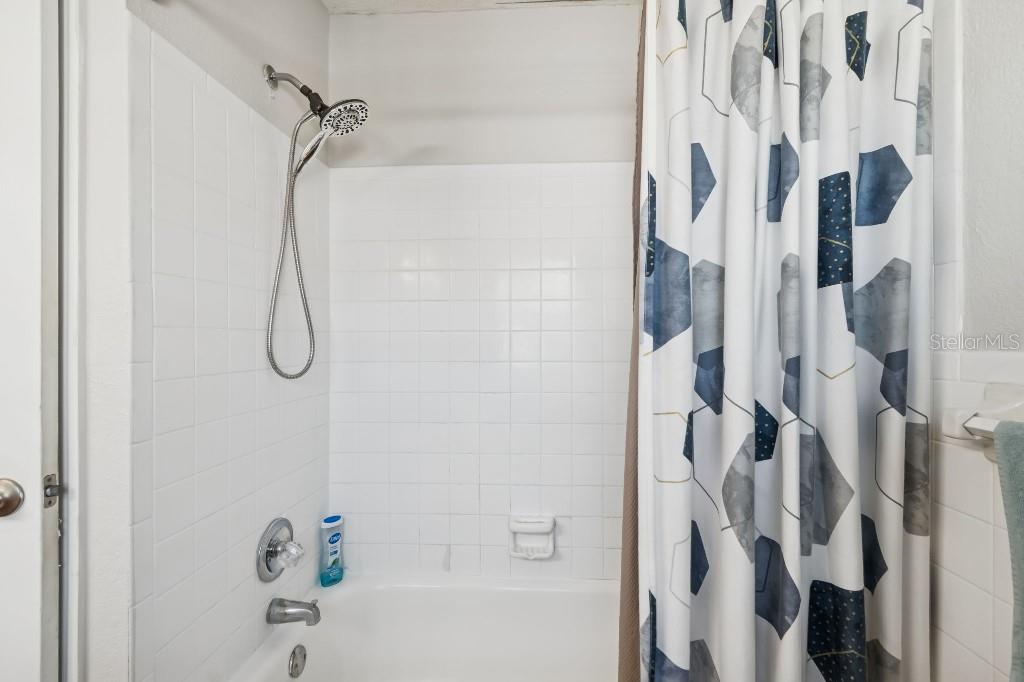 FOUNTAINS OF LARGO CONDO THE - Residential