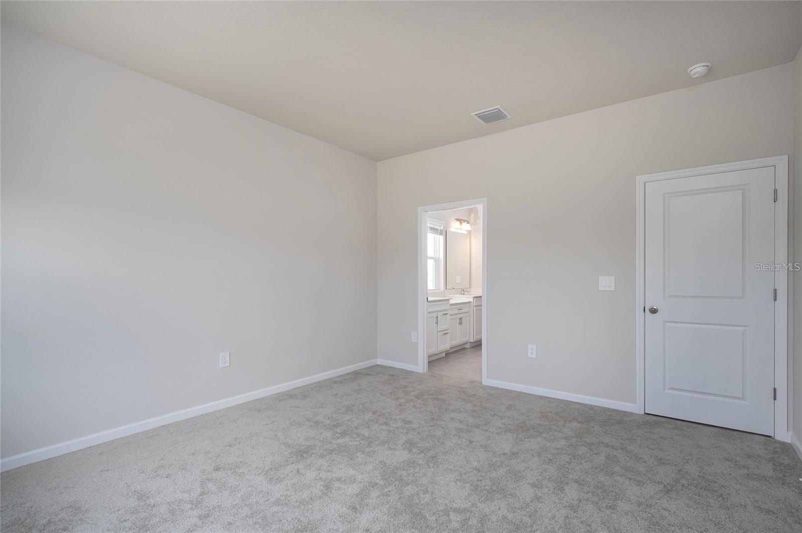 HAMMOCKS/WEST PORT PH 3 & 4 - Residential Lease