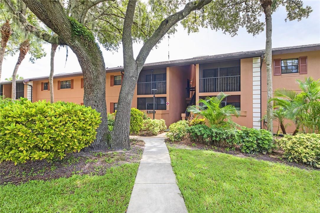 OAK FORREST - Residential