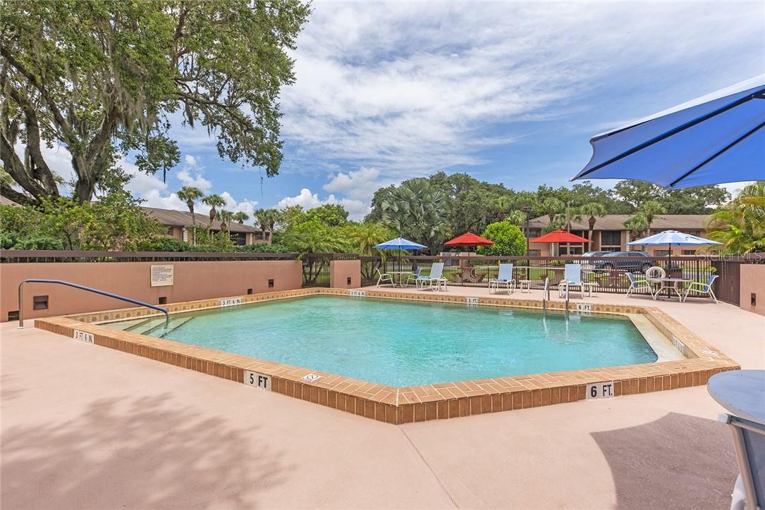 OAK FORREST - Residential