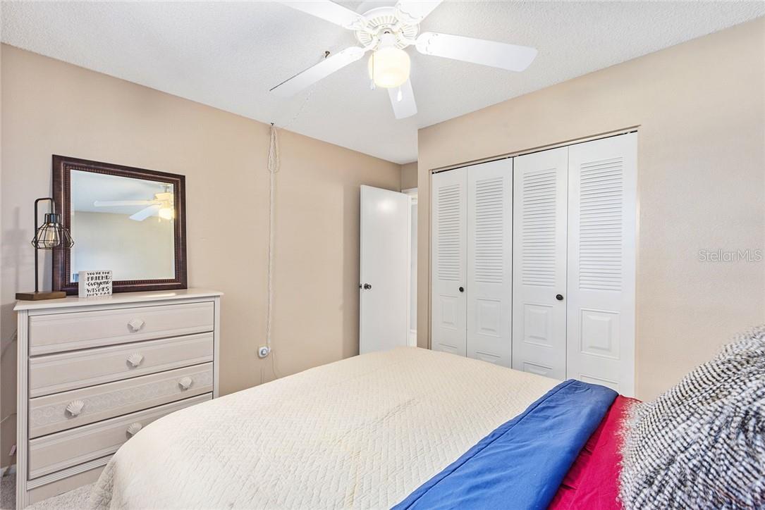 OAK FORREST - Residential