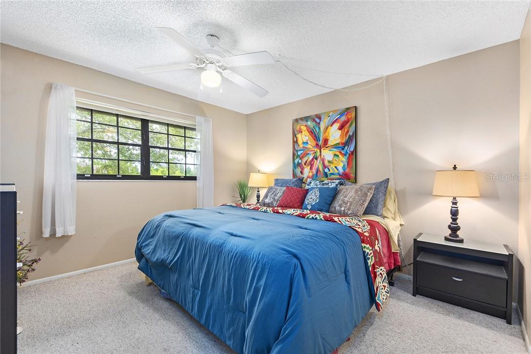 OAK FORREST - Residential