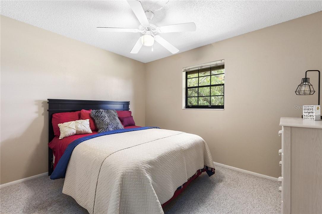 OAK FORREST - Residential