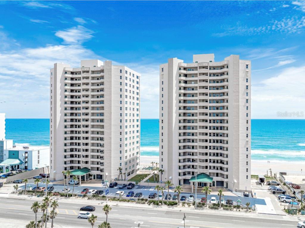 DIMUCCI TWIN TOWERS N & S - Residential