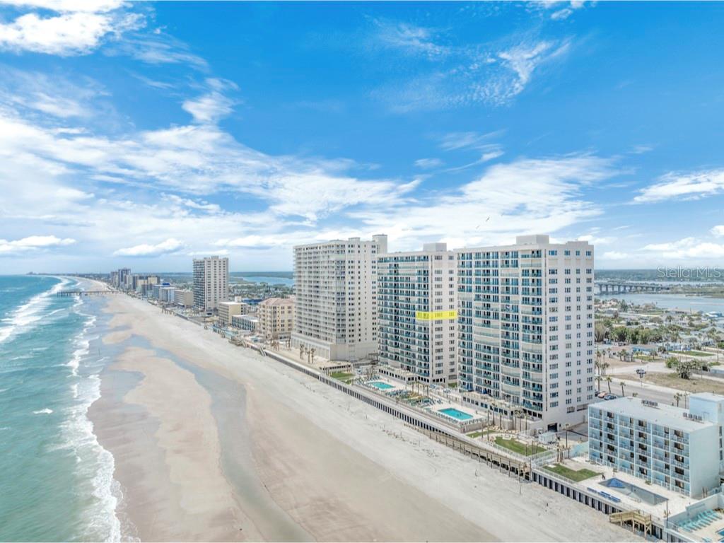 DIMUCCI TWIN TOWERS N & S - Residential