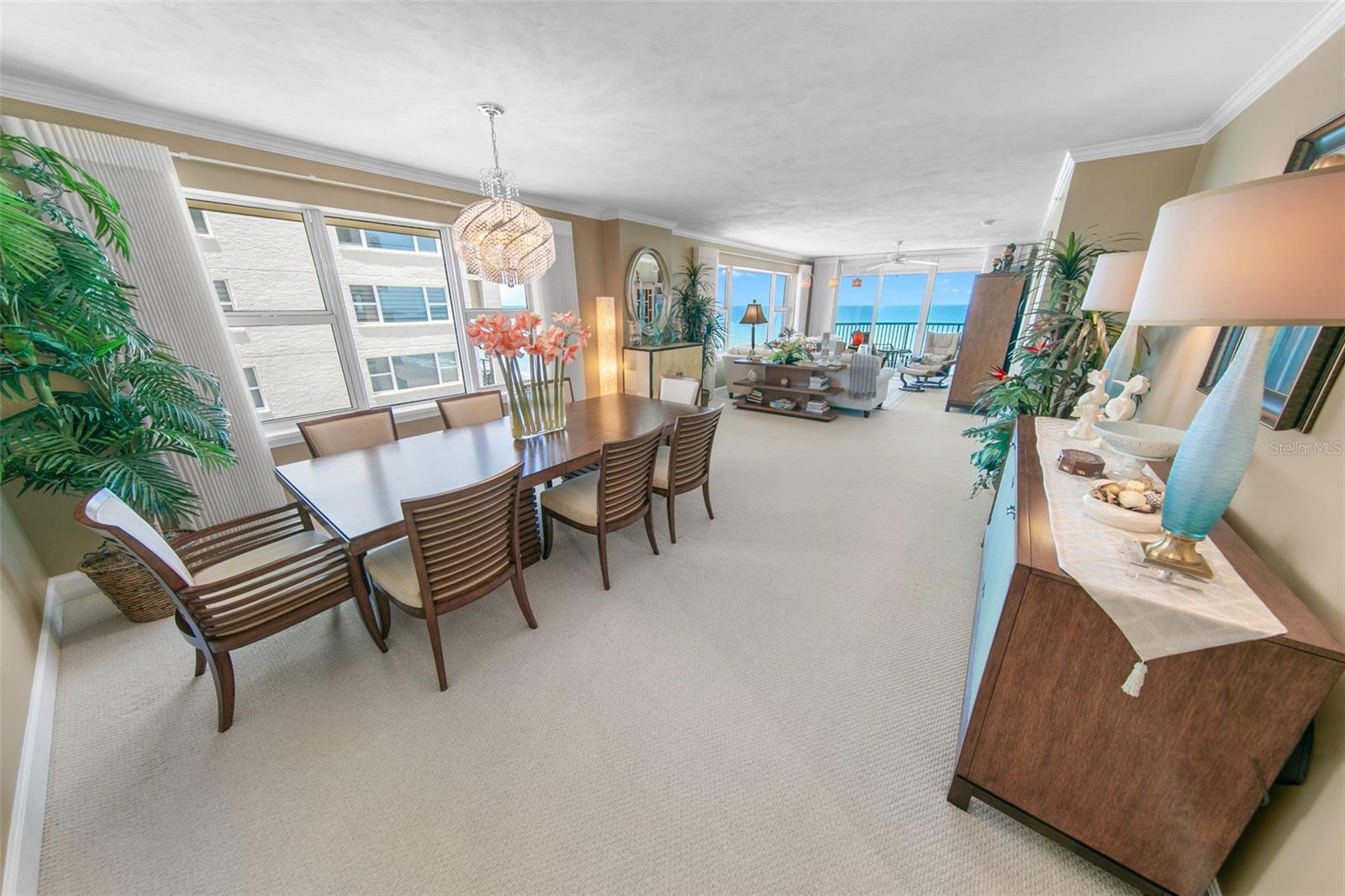 DIMUCCI TWIN TOWERS N & S - Residential