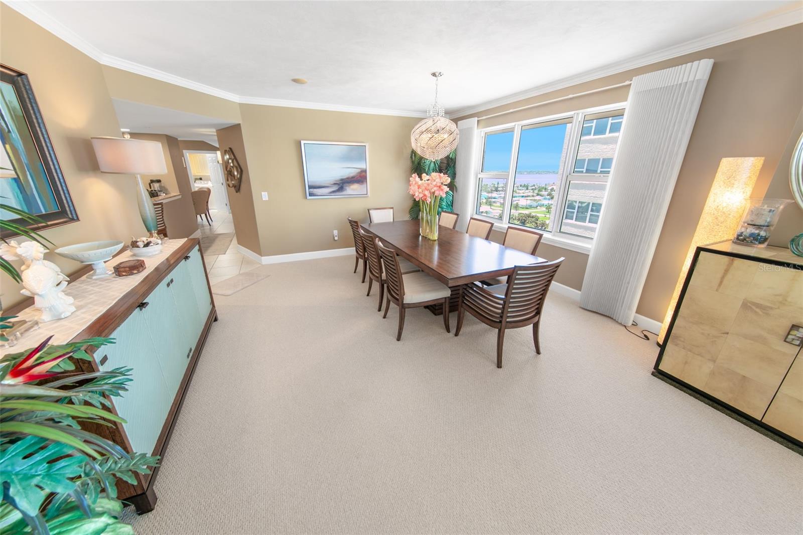 DIMUCCI TWIN TOWERS N & S - Residential