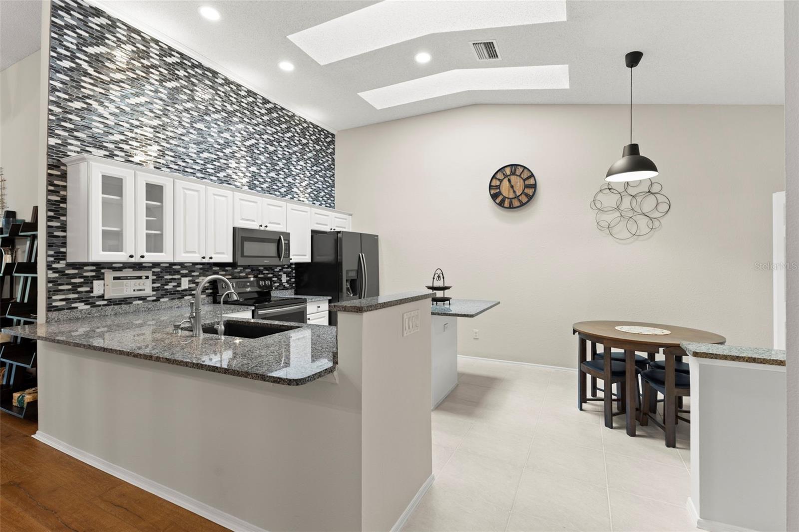 COVENTRY VILLAGE PH 1 - Residential