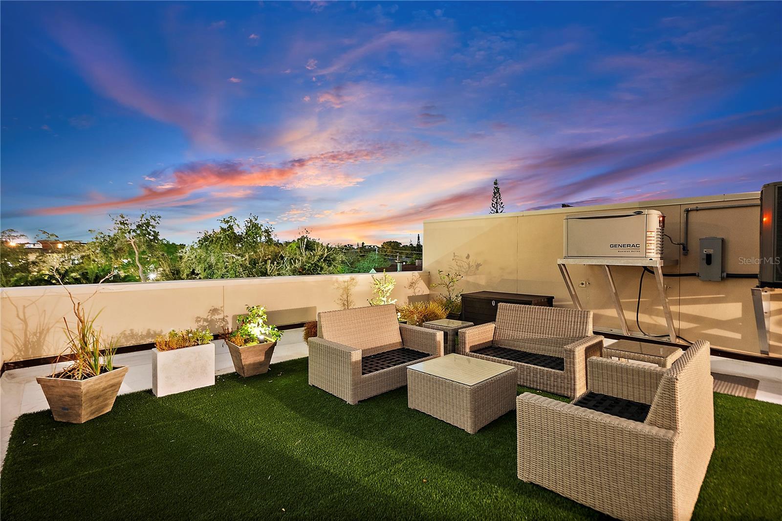 BAY SHORE REV - Residential
