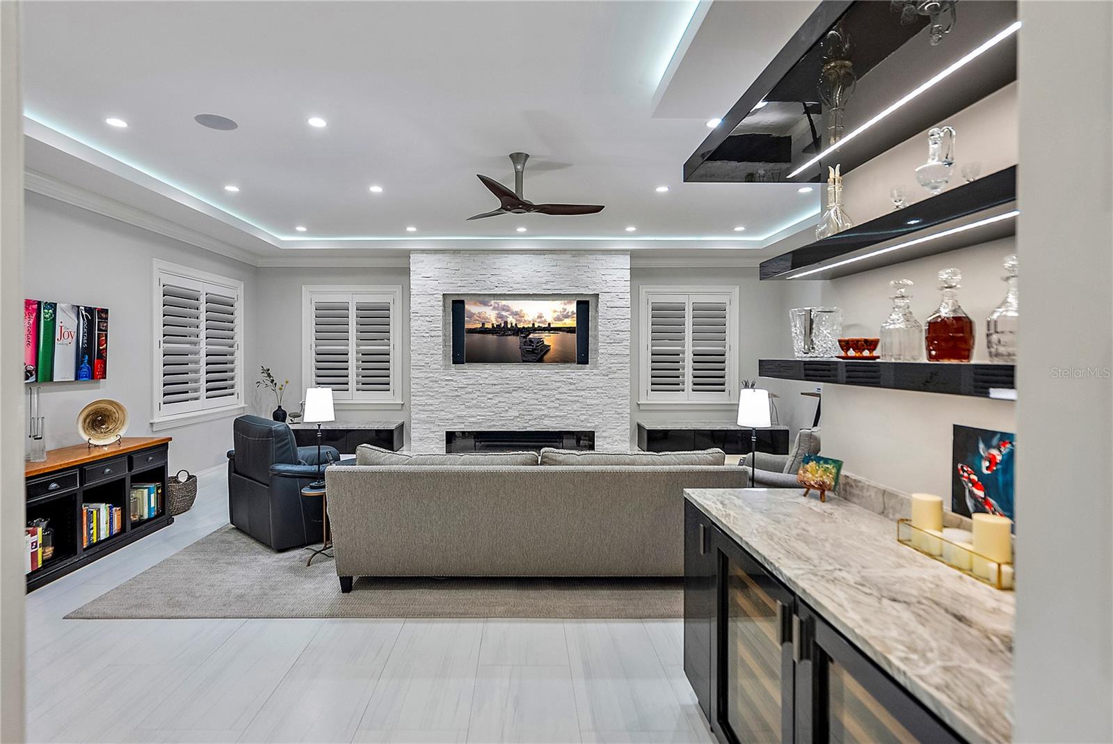 BAY SHORE REV - Residential
