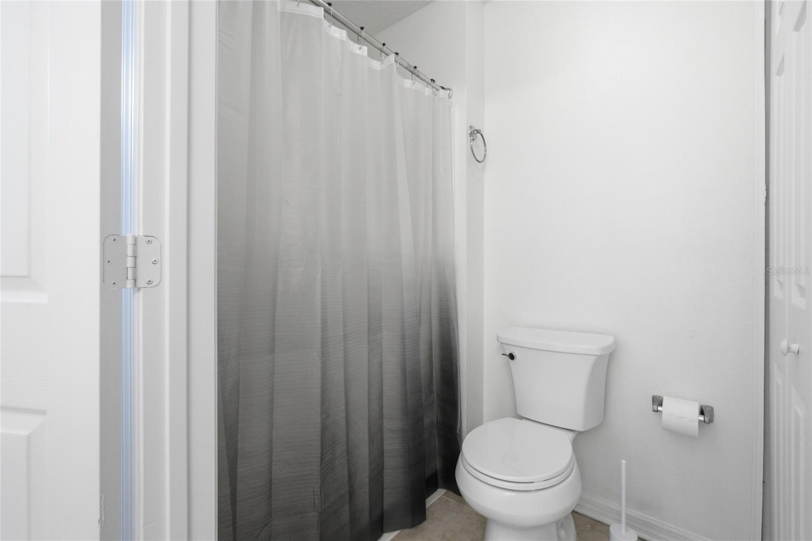 GROVELAND MARINA DEL REY PH 01 - Residential