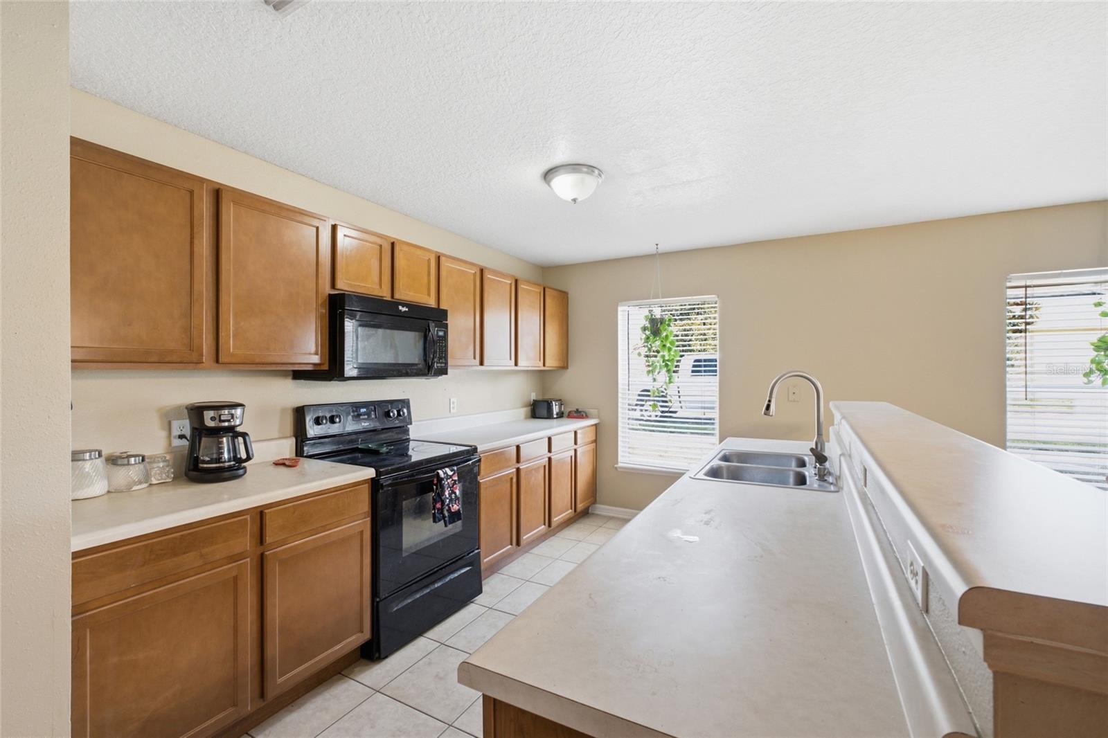 GROVELAND MARINA DEL REY PH 01 - Residential