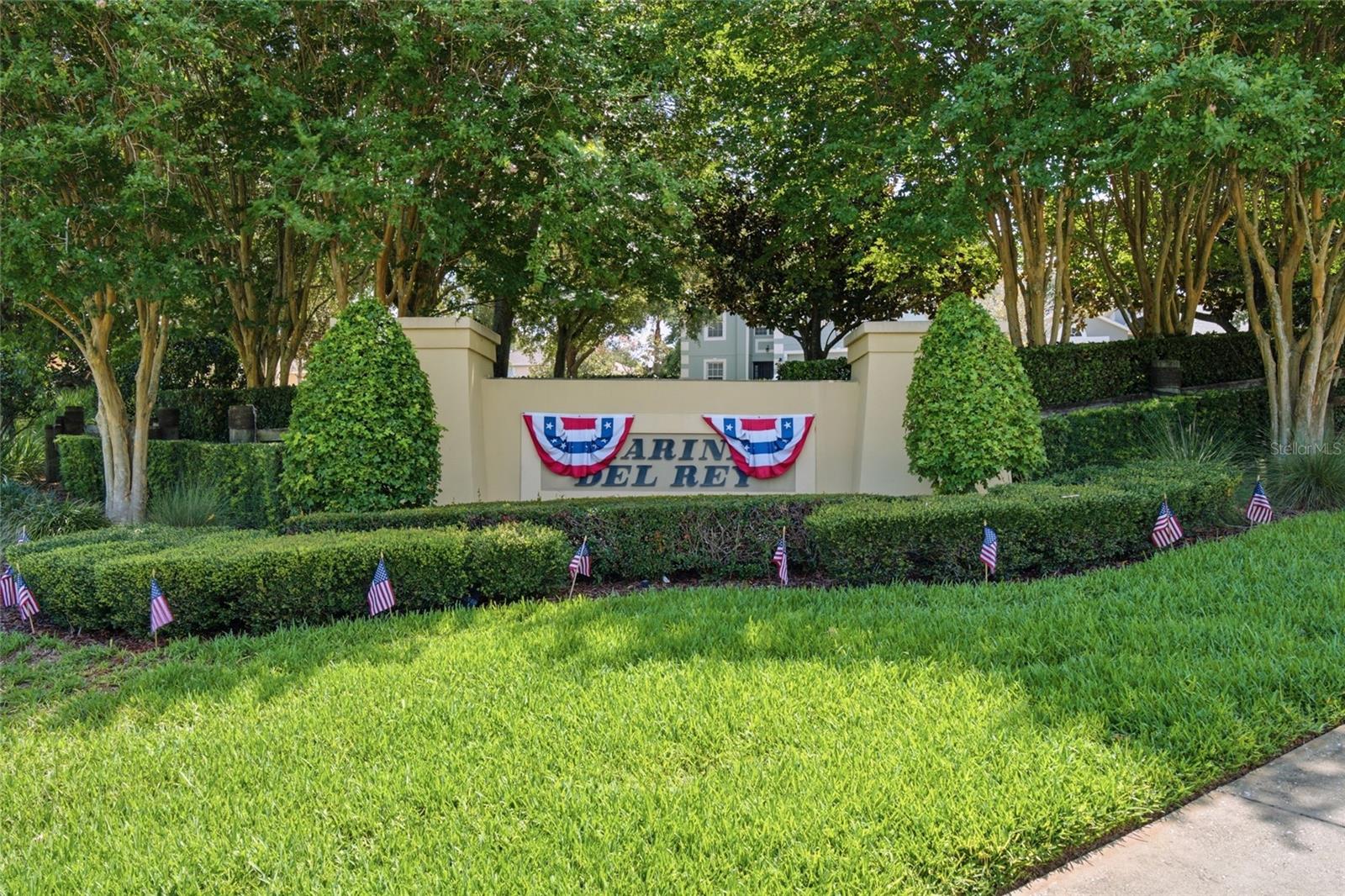 GROVELAND MARINA DEL REY PH 01 - Residential