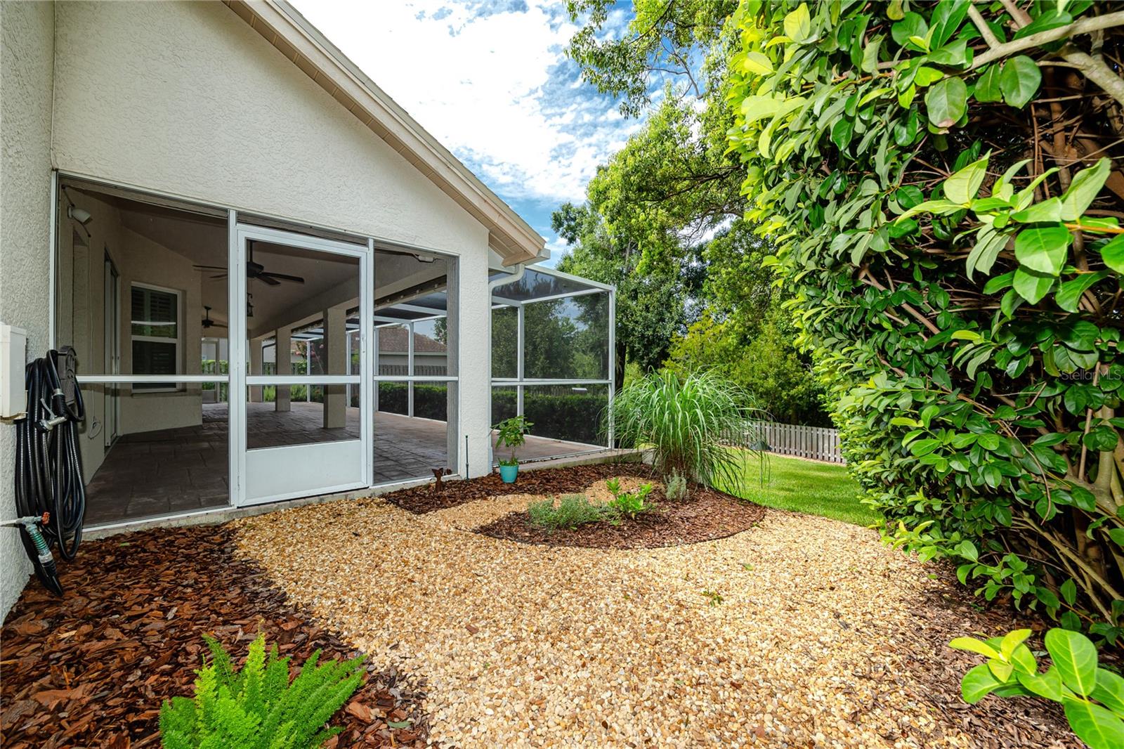 CHAPMAN MANORS - Residential