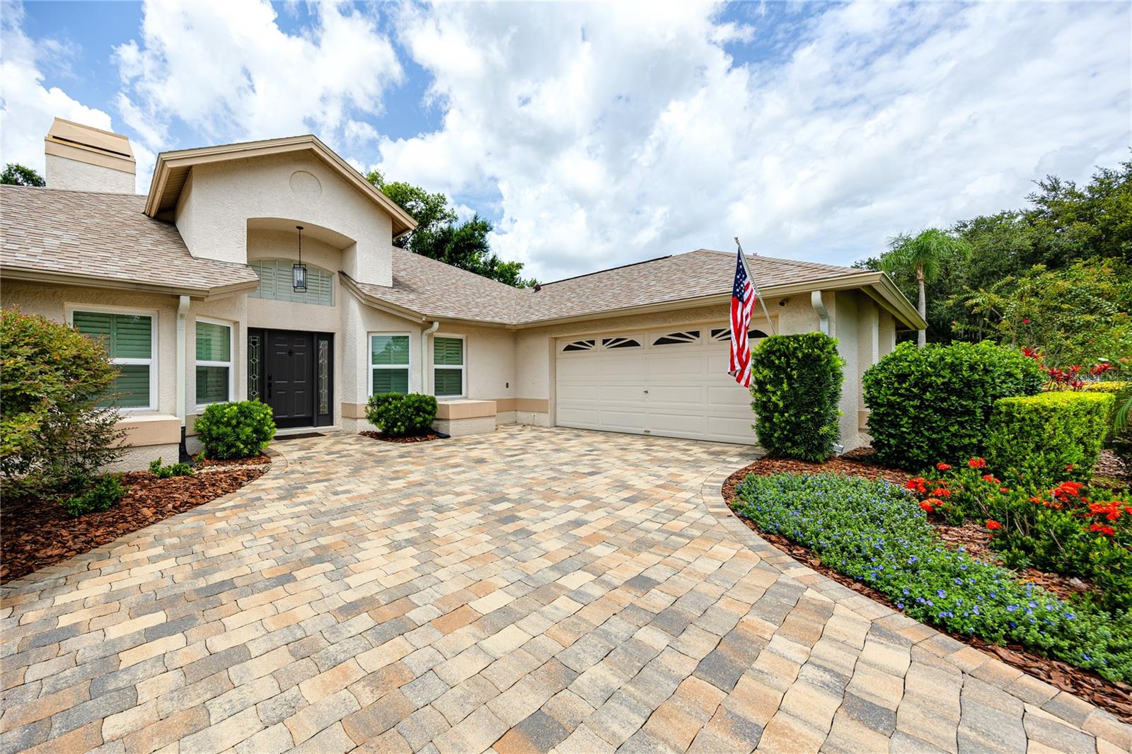 CHAPMAN MANORS - Residential