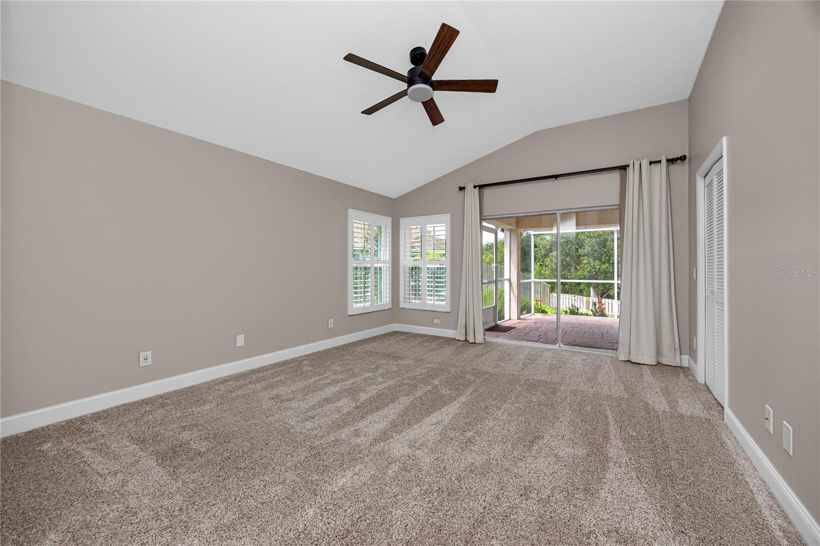 CHAPMAN MANORS - Residential