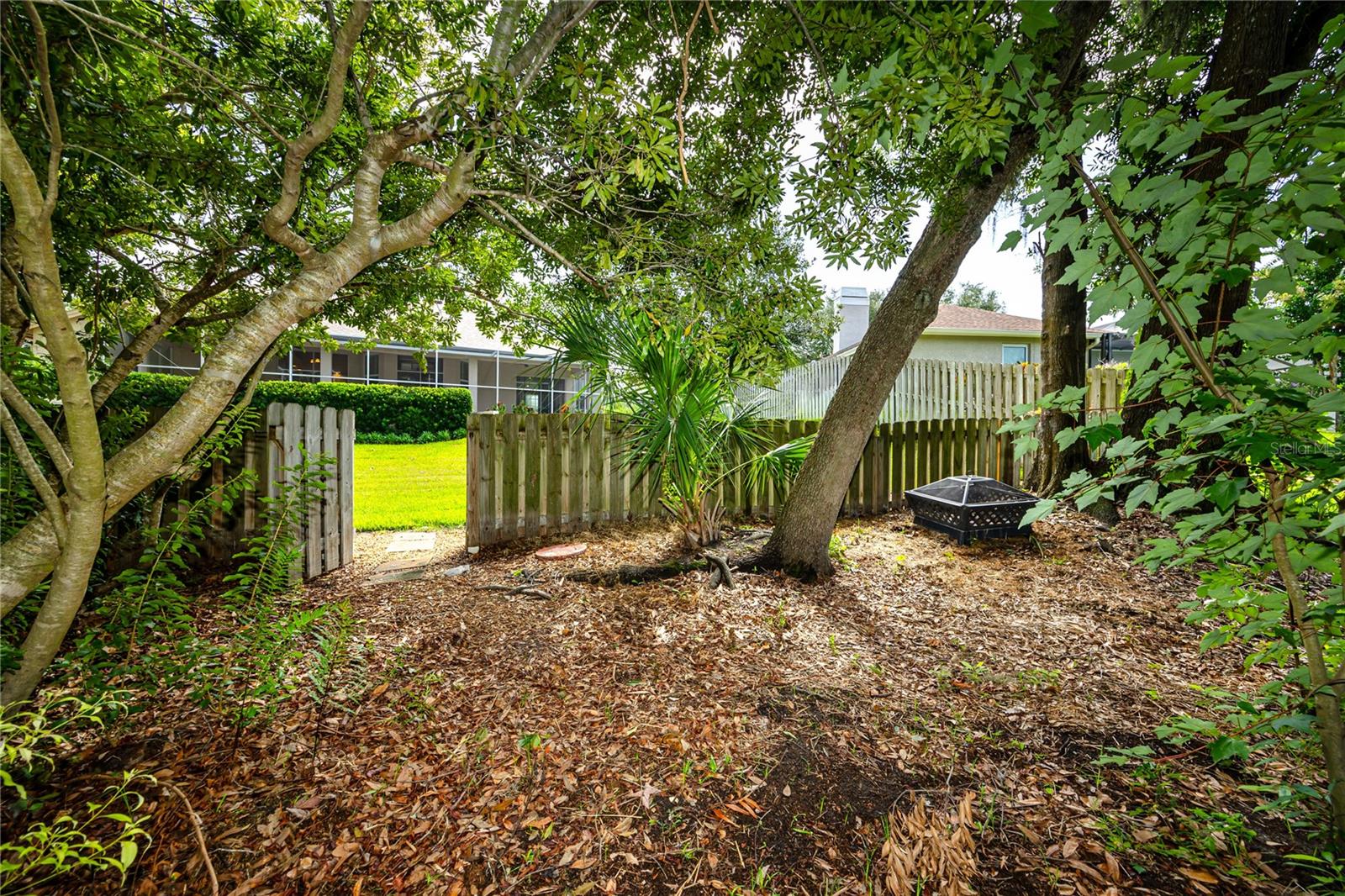 CHAPMAN MANORS - Residential