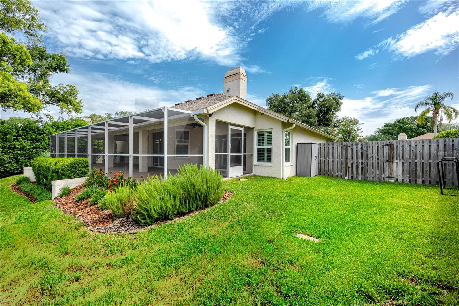 CHAPMAN MANORS - Residential