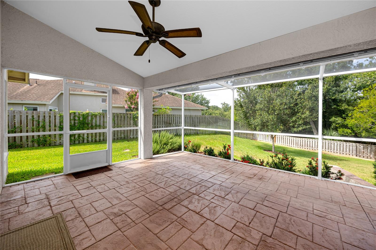 CHAPMAN MANORS - Residential